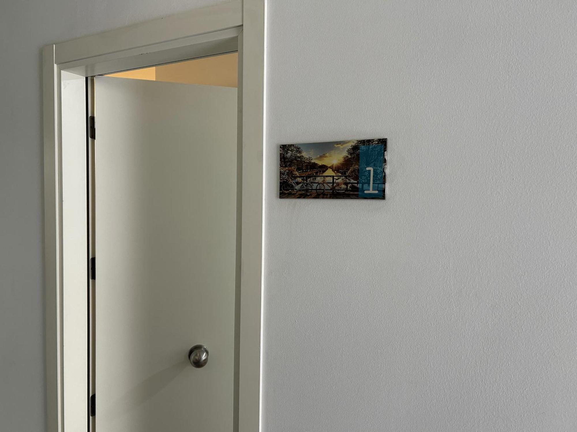 Apartahotel Baldiri Sant Boi de Llobregat Eksteriør bilde