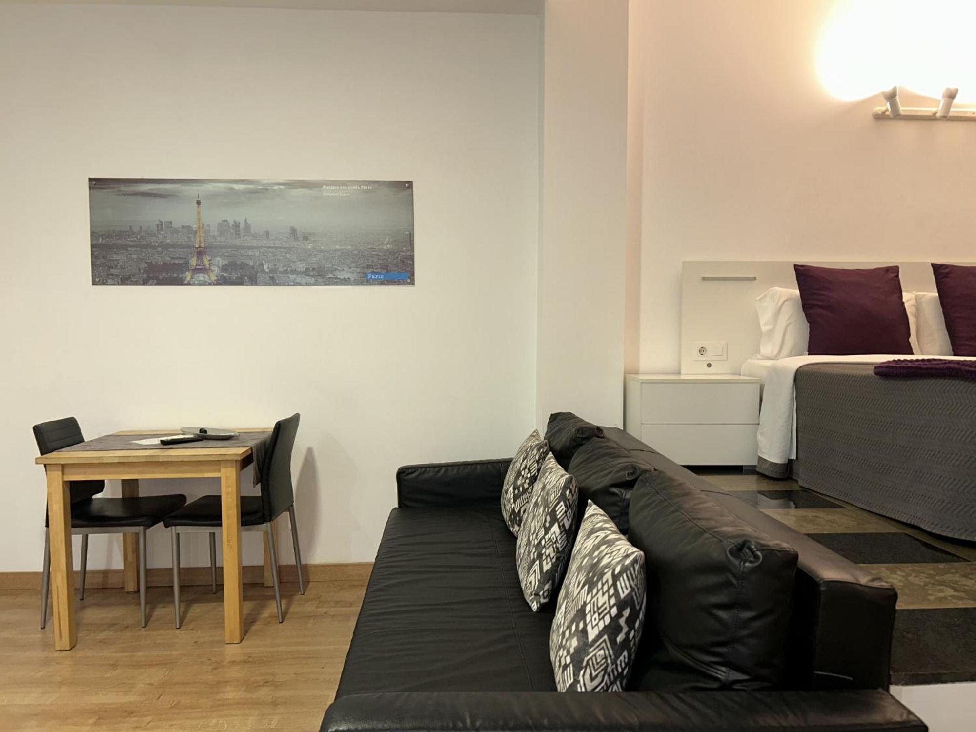 Apartahotel Baldiri Sant Boi de Llobregat Eksteriør bilde