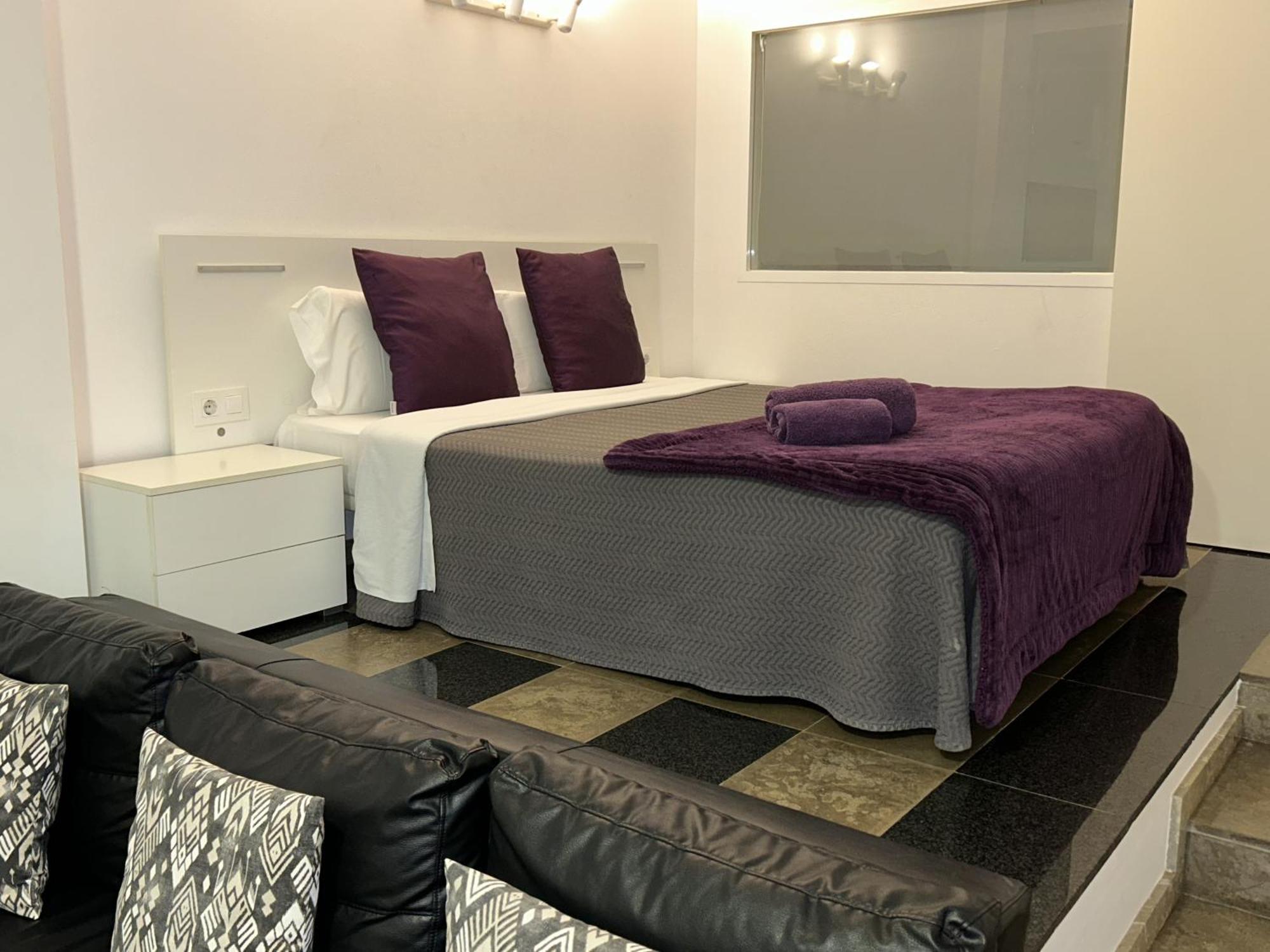 Apartahotel Baldiri Sant Boi de Llobregat Eksteriør bilde